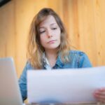 laptop formulier medewerker collega